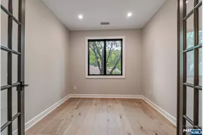455 Sunset Avenue, Haworth, NJ 07641 - Photo 19