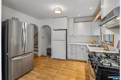 419 Hopper Avenue, Ridgewood, NJ 07450 - Photo 11