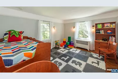104 Gates Avenue, Montclair, NJ 07042 - Photo 27