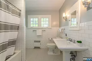 104 Gates Ave, Montclair, NJ 07042 - Photo 31