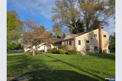 11 White Birch Avenue, Pequannock Township, NJ 07444 - Photo 17
