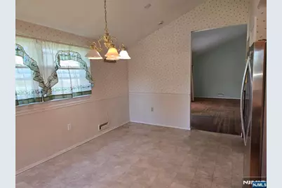 11 White Birch Avenue, Pequannock Township, NJ 07444 - Photo 9