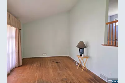 11 White Birch Avenue, Pequannock Township, NJ 07444 - Photo 5