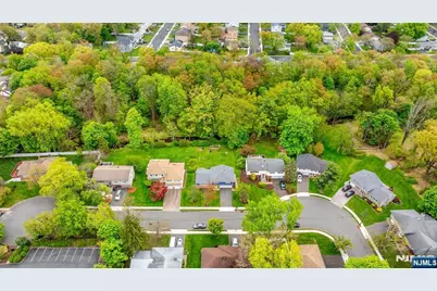 17 Wessman Drive, West Orange Township, NJ 07052 - Photo 37