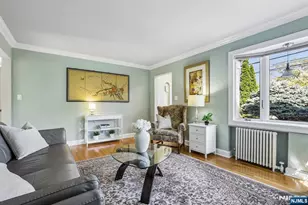 37-10 Fair Lawn Ave, Fair Lawn, NJ 07410 - Photo 9