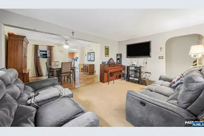 701 Centre Street, Nutley, NJ 07110 - Photo 5