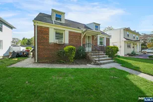 701 Centre St, Nutley, NJ 07110 - Photo 3