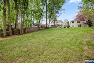 394 Burlington Rd, Paramus, NJ 07652 - Photo 29