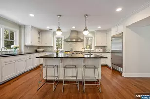 8 Mill Glen Ct, Upper Saddle River, NJ 07458 - Photo 15