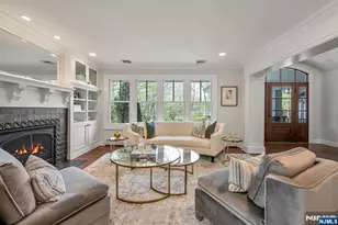 8 Mill Glen Ct, Upper Saddle River, NJ 07458 - Photo 7