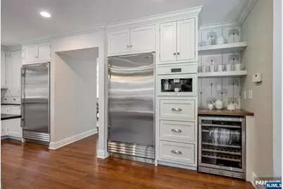 8 Mill Glen Court, Upper Saddle River, NJ 07458 - Photo 19