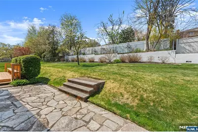 72 Pilgrim Drive, Clifton, NJ 07013 - Photo 27