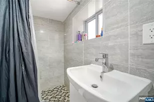728 Devon St, Kearny, NJ 07032 - Photo 23