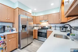 728 Devon St, Kearny, NJ 07032 - Photo 9