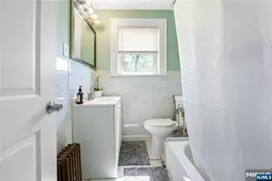 728 Devon St, Kearny, NJ 07032 - Photo 19