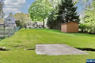 405 Terhune Ave, Paramus, NJ 07652 - Photo 43