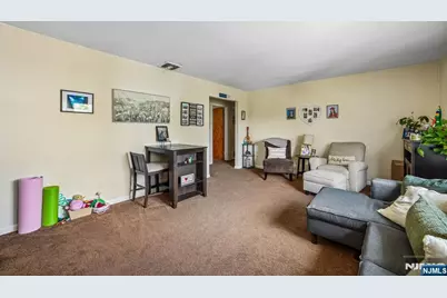 31 Division Street, Bloomfield, NJ 07003 - Photo 25