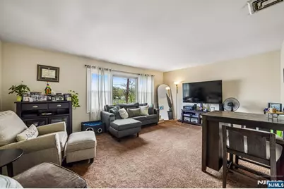 31 Division Street, Bloomfield, NJ 07003 - Photo 23