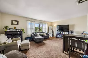 31 Division St, Bloomfield, NJ 07003 - Photo 23