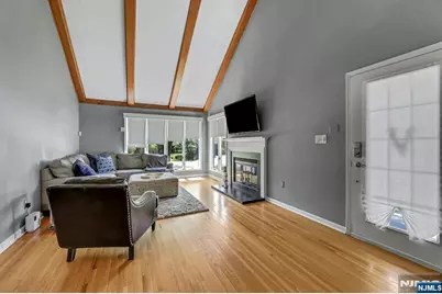 100 Easedale Road 100 #100, Wayne, NJ 07470 - Photo 9