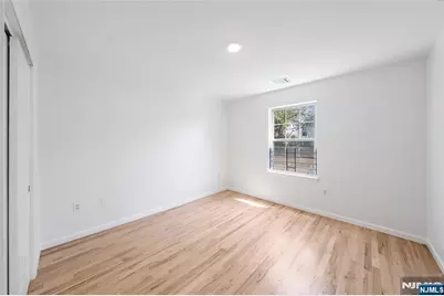 338 S 10th Street, Newark, NJ 07103 - Photo 17