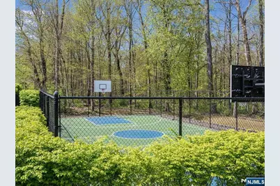 17 Pacio Court 2017 #2017, Roseland, NJ 07068 - Photo 37