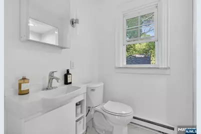 85 Whitney Road, Millburn, NJ 07078 - Photo 17