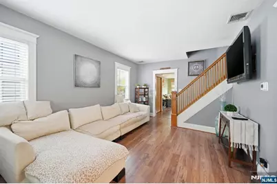 158 Johnson Avenue, Dumont, NJ 07628 - Photo 5