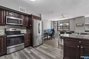 316 Prospect Ave 10D, Hackensack, NJ 07601 - Photo 11