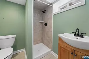 1005 Carnation Dr, New Milford, NJ 07646 - Photo 43
