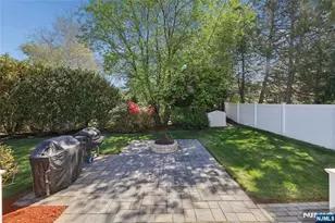 1005 Carnation Dr, New Milford, NJ 07646 - Photo 13