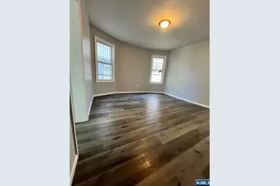 132 Mapes Avenue, Newark, NJ 07112 - Photo 9