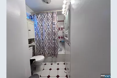 568 14th Avenue, Paterson, NJ 07504 - Photo 15