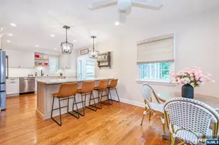 161 Cottage Rd, Wyckoff Township, NJ 07481 - Photo 3