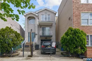 135 Highland Ave, Newark, NJ 07104 - Photo 19