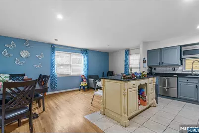 135 Highland Avenue, Newark, NJ 07104 - Photo 7