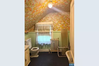 599 S Center Street, Orange, NJ 07050 - Photo 17