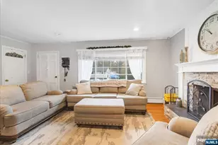 1 Sanders Ct, West Milford, NJ 07480 - Photo 3