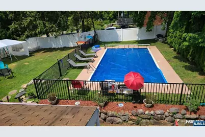 1 Sanders Court, West Milford, NJ 07480 - Photo 35
