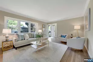 46 Chestnut Hill Pl, Glen Ridge, NJ 07028 - Photo 3