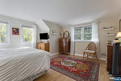 60 Oak Avenue, Tenafly, NJ 07670 - Photo 17