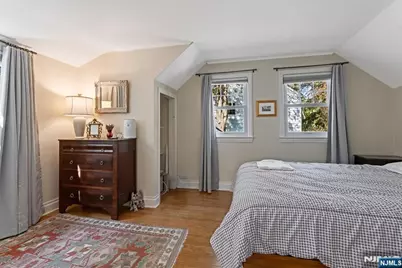60 Oak Avenue, Tenafly, NJ 07670 - Photo 15