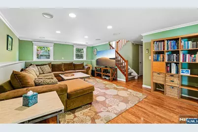 44 Brookwood Drive, Mahwah, NJ 07430 - Photo 23