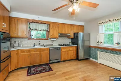 31 Stanley Court, North Haledon, NJ 07508 - Photo 7