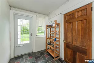 31 Stanley Ct, North Haledon, NJ 07508 - Photo 5