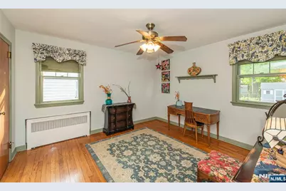 31 Stanley Court, North Haledon, NJ 07508 - Photo 11