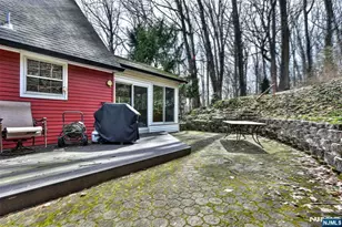60 Highland Rd, Bloomingdale, NJ 07403 - Photo 25