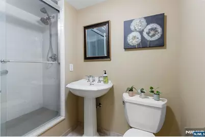 44 Holiday Court, River Vale Township, NJ 07675 - Photo 31