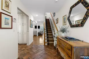 44 Holiday Ct, River Vale Township, NJ 07675 - Photo 5