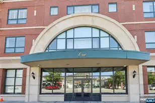 1 Orient Way 204, Rutherford, NJ 07070 - Photo 3